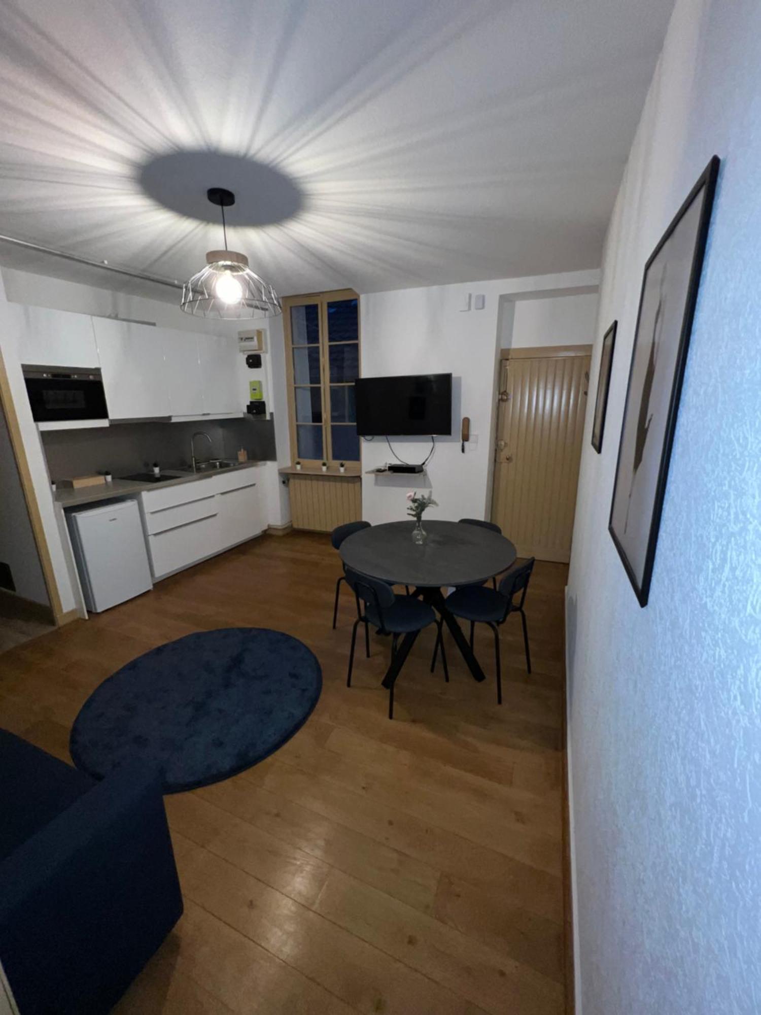 Appartement Dijon Le Zola, Avec Parking Prive Sur Demande Payant Sur Place Экстерьер фото